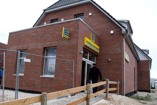 Hallig Hooge Markt-Treff Er&ouml;ffnung