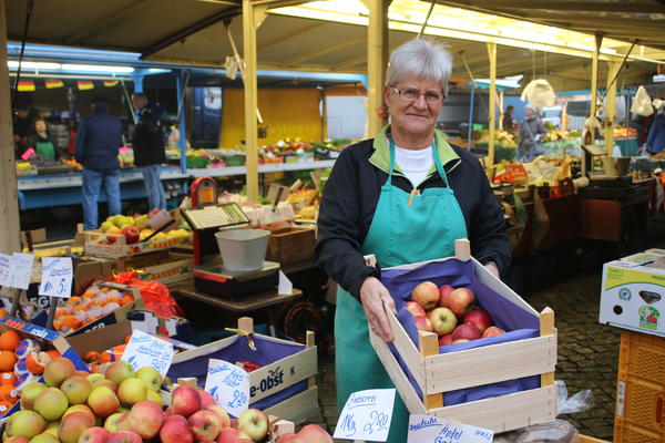 Wochenmarkt Obststand