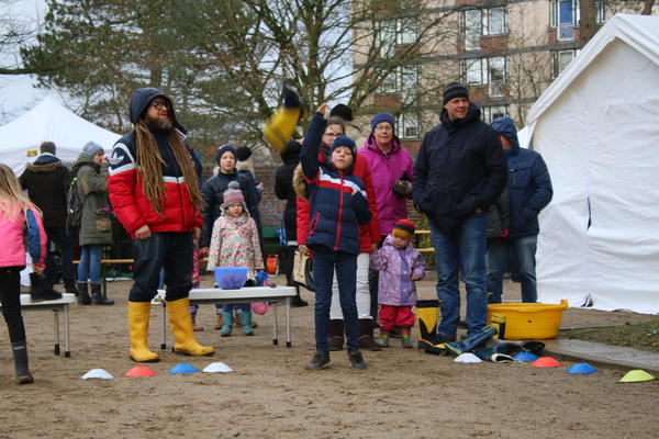 QM Obere Neustadt Gummistiefelfest Schlosspark