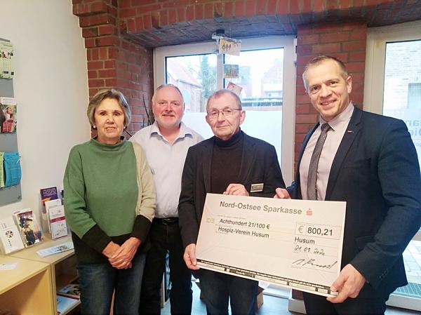 Scheck&uuml;bergabe Hospiz-Dienst Husum