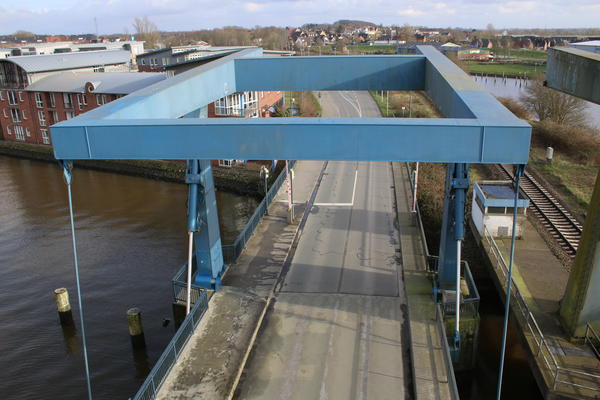 Hafenklappbr&uuml;cke von oben