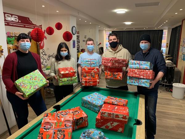 BISS Weihnachtsgeschenke anonyme Spenderin