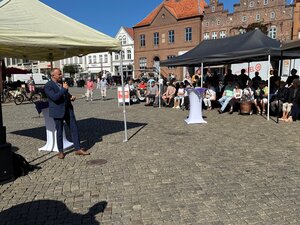 Lange Tafel 2