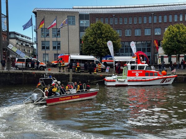 FF Aktionstag Schiffbr&uuml;cke