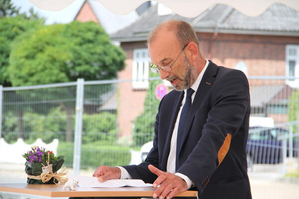 Grundsteinlegung_Finanzamt_Anbau
